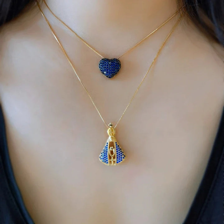 Colar Feminino Aparecida Banhado a Ouro 18k + Pedras de Zircônia (Dupla Face)