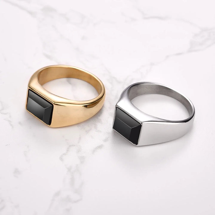 Anel Masculino Chevalier Quadrado com Pedra de Ônix Preta em Aço 316L