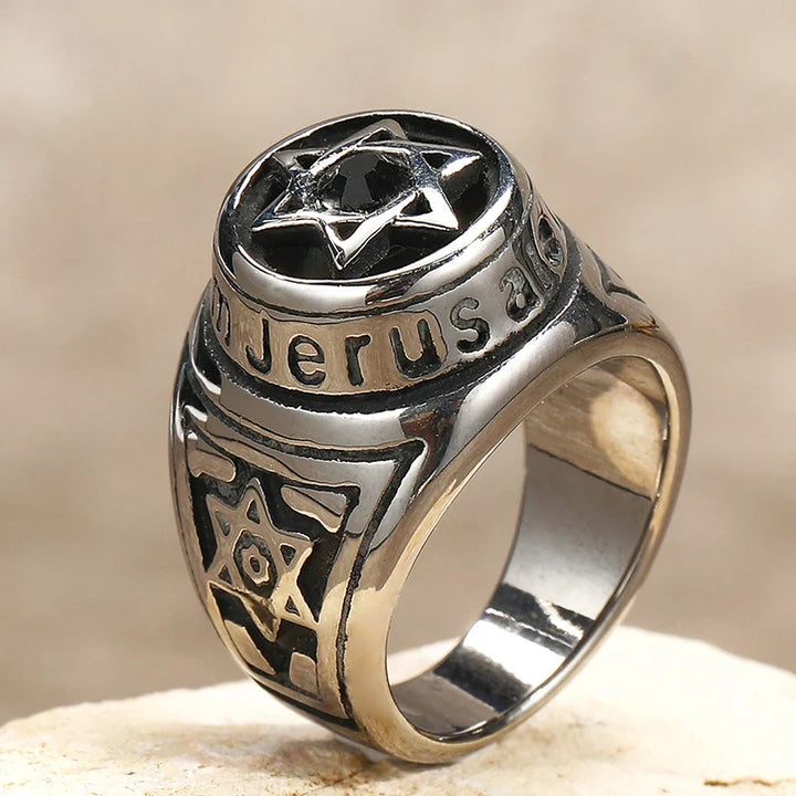 Anel Masculino Estrela de Davi em Ouro - Elegância e Tradição