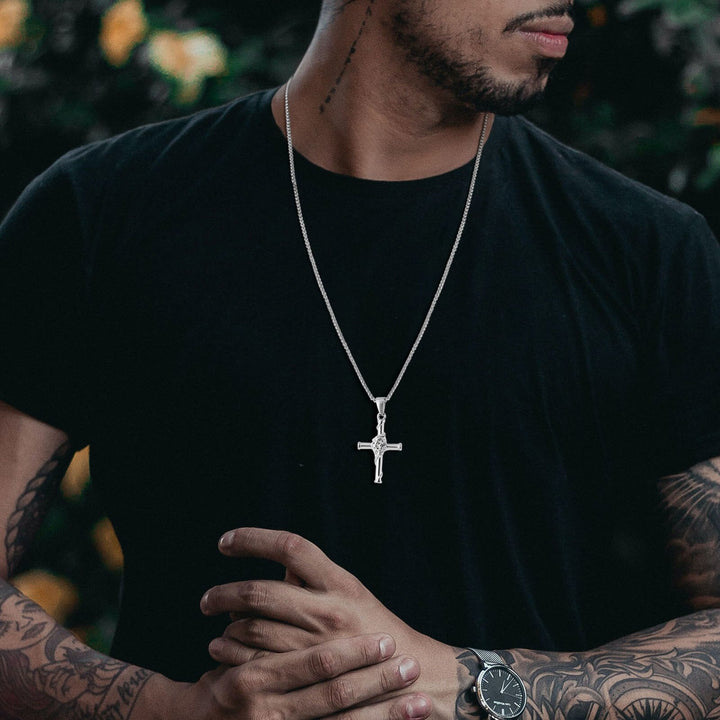 Colar Masculino Crucifixo Rosa Cruz 