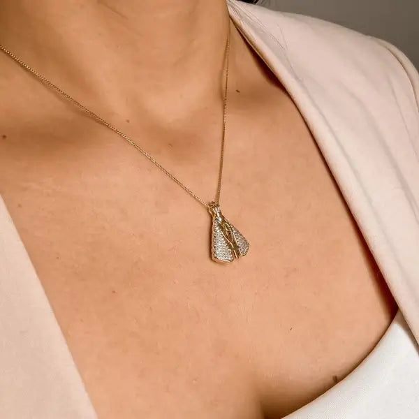 Colar Feminino Aparecida Banhado a Ouro 18k + Pedras de Zircônia (Dupla Face)